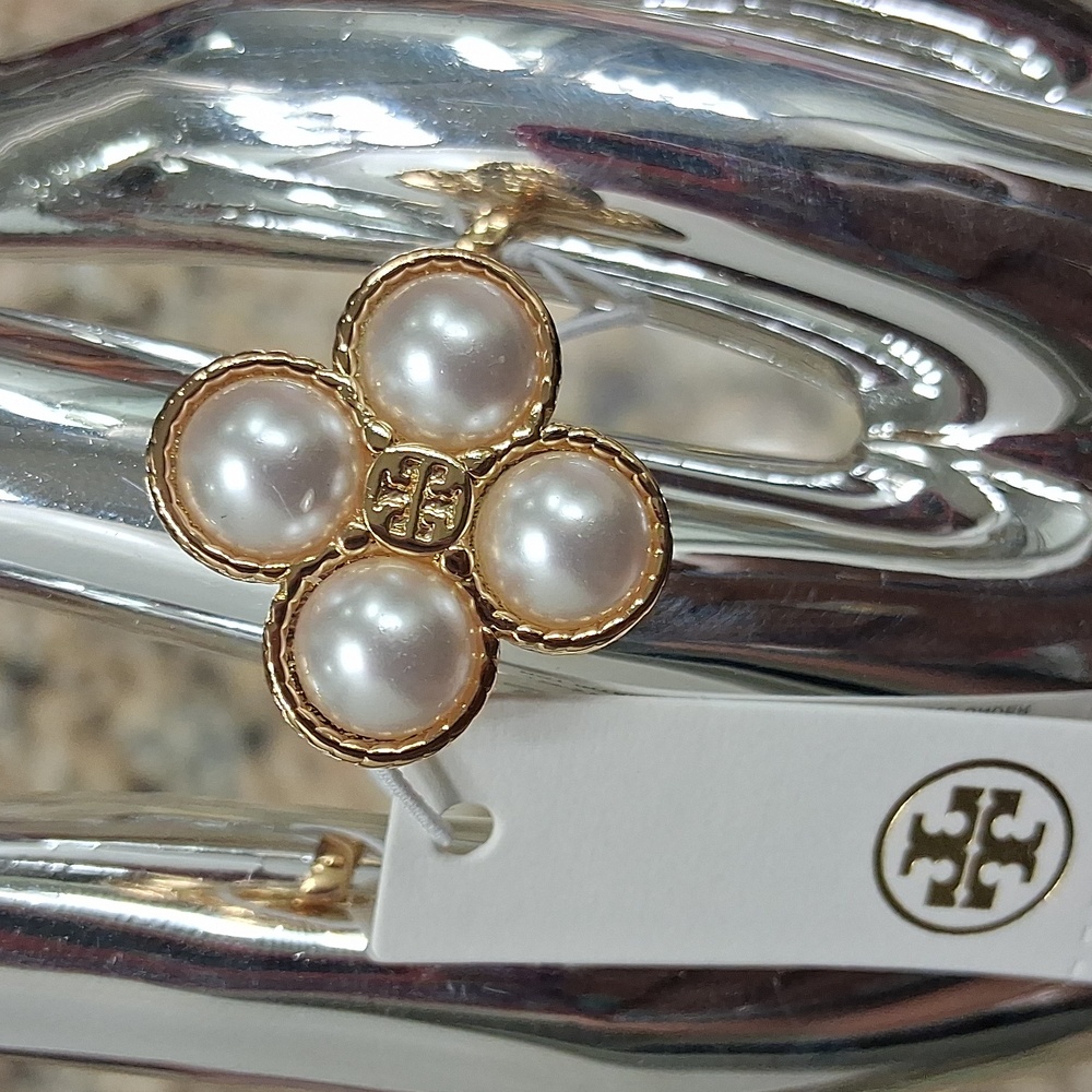 Tory Burch Gold and Pearl Ring - Picture 2 of 3